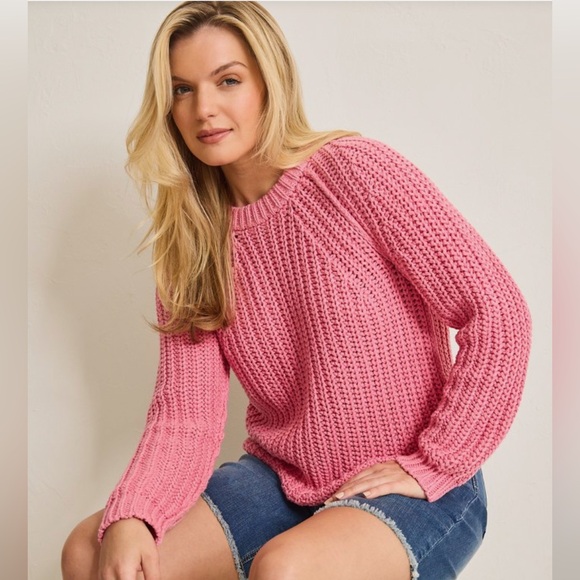Tommy Bahama Sweaters - NEW WITH TAGS Pink Tommy Bahama Knit Crewneck Sweater